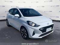 Usata Hyundai i10 68 CV (50 kW) 2023 Bianco Utilitaria