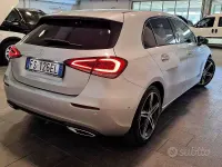 Usata Mercedes A180 116 CV (85 kW) 2018 Argento Berlina