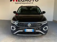 Usata VW T-Roc Edition 116 CV (85 kW) 2024 Nero SUV