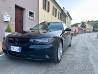 Usata BMW 325 197 CV (144 kW) 2009 Nero Berlina