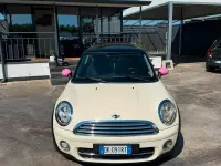Usata Mini Cooper D 109 CV (80 kW) 2007 Beige Utilitaria