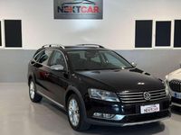 Usata VW Passat Highline 170 CV (125 kW) 2012 Nero Station wagon