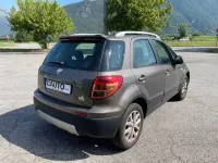 Usata Fiat Sedici Dynamic 120 CV (88 kW) 2011 Marrone SUV