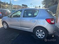 Usata Dacia Sandero Ambiance 90 CV (66 kW) 2016 Grigio Berlina