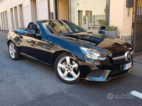 Usata Mercedes SLC180 156 CV (114 kW) 2018 Nero met Cabrio