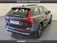 Nuova Volvo XC60 Core 349 CV (256 kW) 2026 Grigio SUV