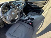 Usata BMW 318 Advantage 150 CV (110 kW) 2018 Bianco Station wagon