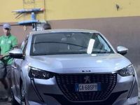 Usata Peugeot 208 Allure 101 CV (74 kW) 2020 Utilitaria