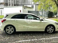 Usata Mercedes A180 109 CV (80 kW) 2018 Bianco Utilitaria