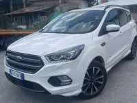 Usata Ford Kuga Titanium 163 CV (119 kW) 2018 SUV