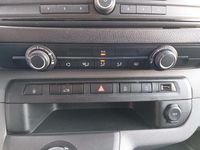 Usata Opel Vivaro 144 CV (105 kW) 2022 Bianco Monovolume