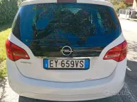 Usata Opel Meriva 120 CV (88 kW) 2015 Bianco Monovolume