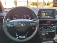 Usata Hyundai Kona 120 CV (88 kW) 2020 Grigio SUV