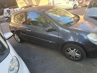 Usado Renault Clio II Authentique 65 CV (47 kW) 2007 Berlina