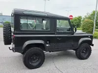 Usata Land Rover Defender 86 CV (63 kW) 1990 SUV