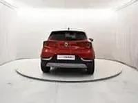 Usata Renault Captur Techno 143 CV (105 kW) 2023 Rosso SUV