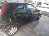 Usata Opel Corsa Comfort 58 CV (42 kW) 2002 Utilitaria