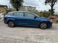 Usata Renault Mégane IV 116 CV (85 kW) 2019 Blu Utilitaria