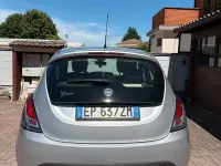 Usata Lancia Ypsilon 69 CV (50 kW) 2013 Grigio Utilitaria
