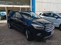 Usata Ford Kuga Titanium 120 CV (88 kW) 2018 Nero SUV