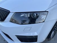 Usata Skoda Octavia RS 184 CV (135 kW) 2016 Bianco Utilitaria