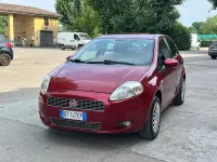 Usata Fiat Grande Punto Dynamic 69 CV (50 kW) 2009 Rosso Utilitaria