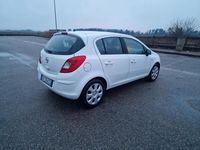 Usata Opel Corsa 85 CV (62 kW) 2014 Bianco Berlina