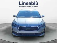 Nuova Skoda Octavia Style 150 CV (110 kW) 2026 Smokey diamondargento metalli Station wagon