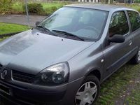 Usata Renault Clio II Authentique 58 CV (42 kW) 2003 Grigio Berlina