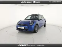 Usata Mini Cooper Classic 114 kW (156 CV) 2025 Blu/azzurro Utilitaria
