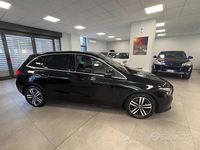 Usata Mercedes 180 116 CV (85 kW) 2022 Nero Berlina