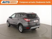 Usata Ford Kuga Titanium 120 CV (88 kW) 2016 Grigio SUV