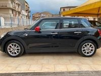 Usata Mini Cooper D 115 CV (84 kW) 2017 Nero Utilitaria