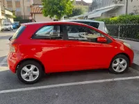 Usata Toyota Yaris 87 CV (63 kW) 2008 Rosso Utilitaria