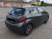 Usata Peugeot 208 Allure 82 CV (60 kW) 2016 Grigio Utilitaria