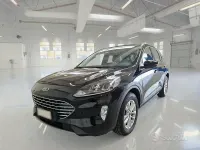 Usata Ford Kuga Titanium 119 CV (87 kW) 2022 Nero SUV