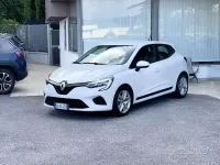 Usata Renault Clio V 101 CV (74 kW) 2021 Bianco Berlina