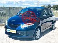 Usata Lancia Ypsilon Silver 69 CV (50 kW) 2017 Blu Utilitaria