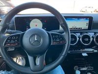 Usata Mercedes A180 116 CV (85 kW) 2019 Grigio Berlina