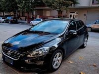 Usata Volvo V40 115 CV (84 kW) 2013 Nero Berlina