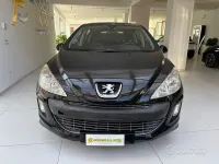Usata Peugeot 308 Premium 92 CV (67 kW) 2009 Gray Berlina