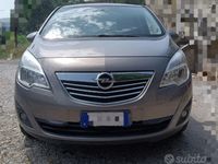 Usata Opel Meriva 95 CV (69 kW) 2011 Grigio Monovolume