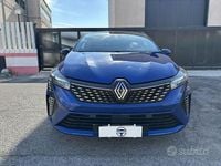 Usata Renault Clio V Techno 91 CV (66 kW) 2024 Blu Berlina