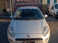 Usata Fiat Punto Lounge 85 CV (62 kW) 2015 Grigio Berlina