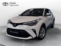 Usata Toyota C-HR Active 122 CV (89 kW) 2022 Bianco SUV