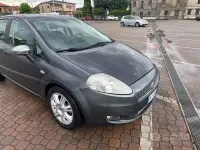 Usata Fiat Grande Punto 77 CV (56 kW) 2009 Grigio Utilitaria