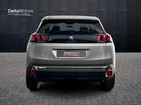 Usata Peugeot 3008 Allure 131 CV (96 kW) 2023 Grigio metallizzato SUV