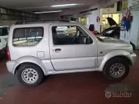 Occasion Suzuki Jimny 80 ch (58 kW) 2001 Gris SUV