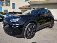 Usata Fiat 600 136 CV (100 kW) 2025 Nero SUV