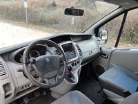 Usata Renault Trafic 116 CV (85 kW) 2011 Nero Monovolume